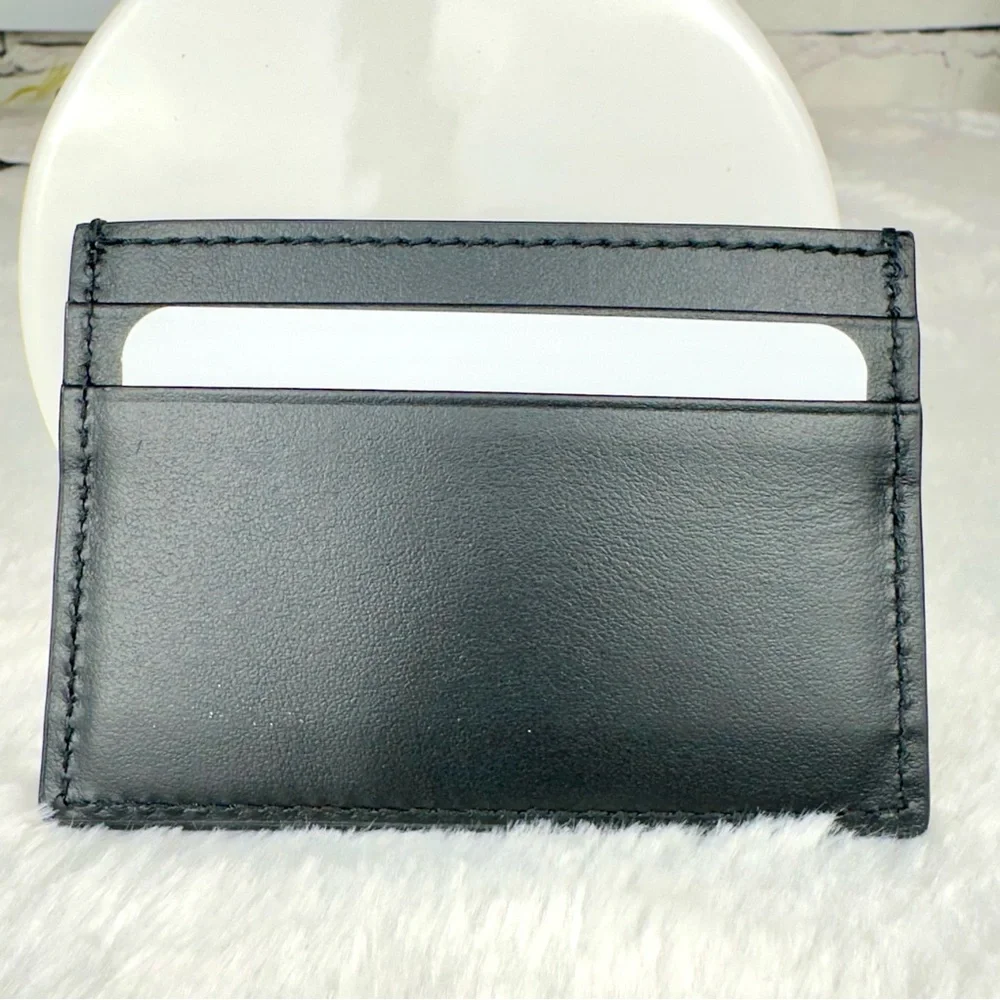 GUCCI black leather GG card holder or badge ID holder BRAND NEW - Picture 3 of 5